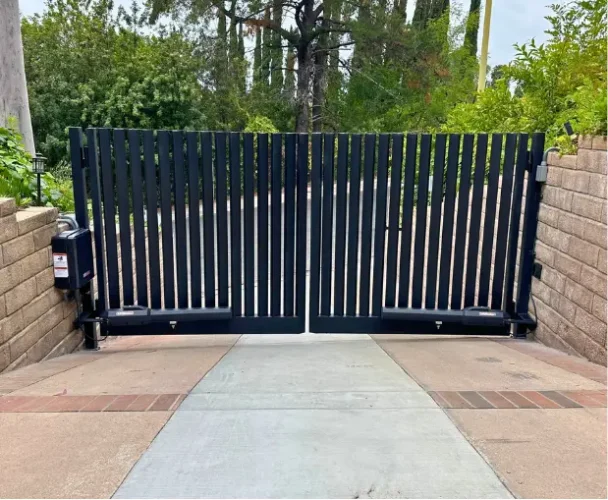 Electric Gate Repair2 Electric Gate Repair2